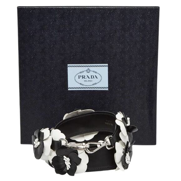 Women's Prada Flower Leather Purse Strap Black White New w/ Box - Picture 1 of 5